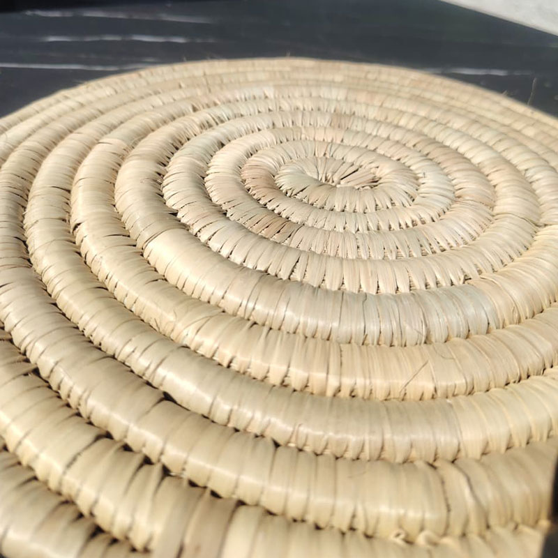 Kaya.jpg-vieiwng Kaya Woven Placemats